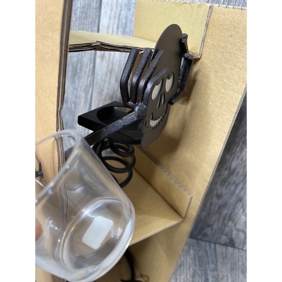 PARTYLITE BONES METAL Skeleton Halloween Tealight CANDLE HOLDER RETIRED NIB15.5" - Picture 5 of 12